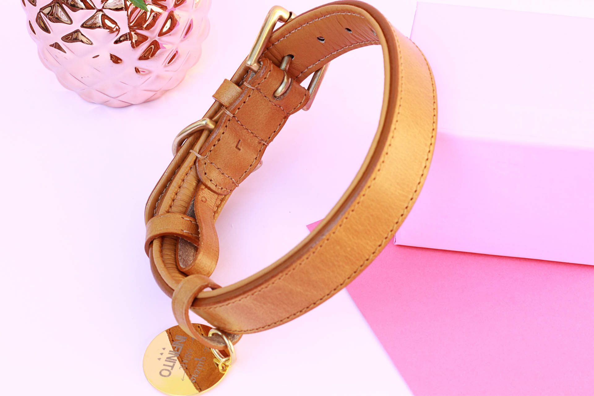 collar-para-perro-de-piel-color-camel-007